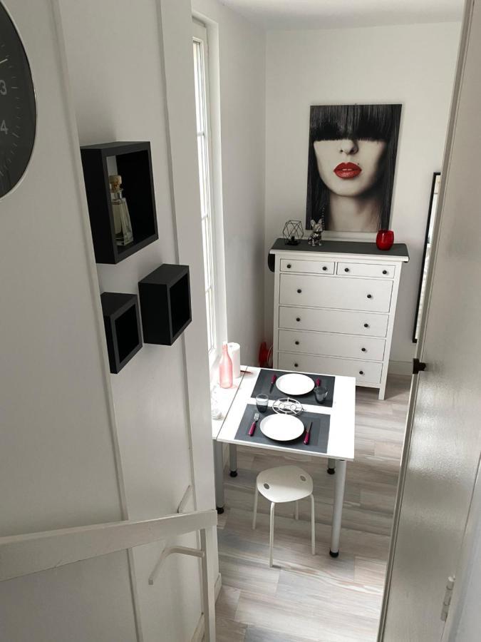 Studio Au Coeur De Granville Exteriér fotografie